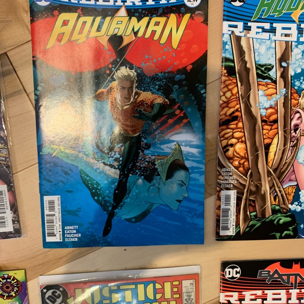 Comic Book Lot - Picture 9 of 13